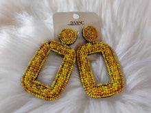 Load image into Gallery viewer, Square Seed Bead Earrings
