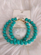 Load image into Gallery viewer, Medium Matte Earrings

