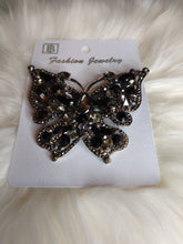 Load image into Gallery viewer, Glass Crystal Butterfly Brooch
