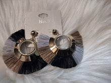 Load image into Gallery viewer, SK6281 Tassel Earrings
