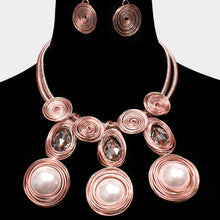Load image into Gallery viewer, Triple Bead Pearl Necklace
